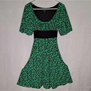 Nine West Peasant Style Midi Dress Green Black 6